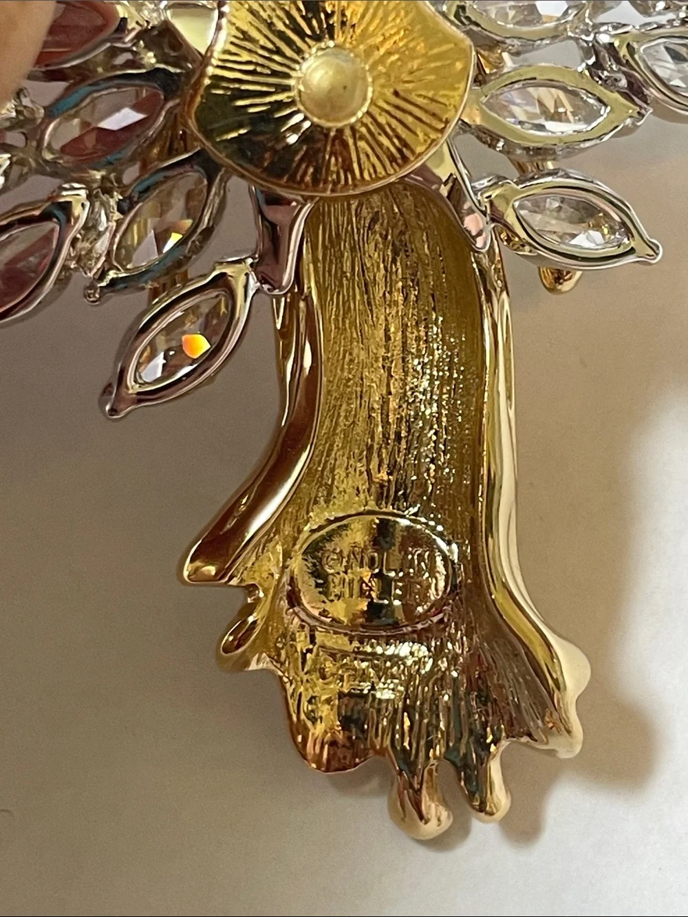 Nolan Miller Angel Brooch Glamour Collection My Inspirational Angel Crystal - Picture 9 of 9